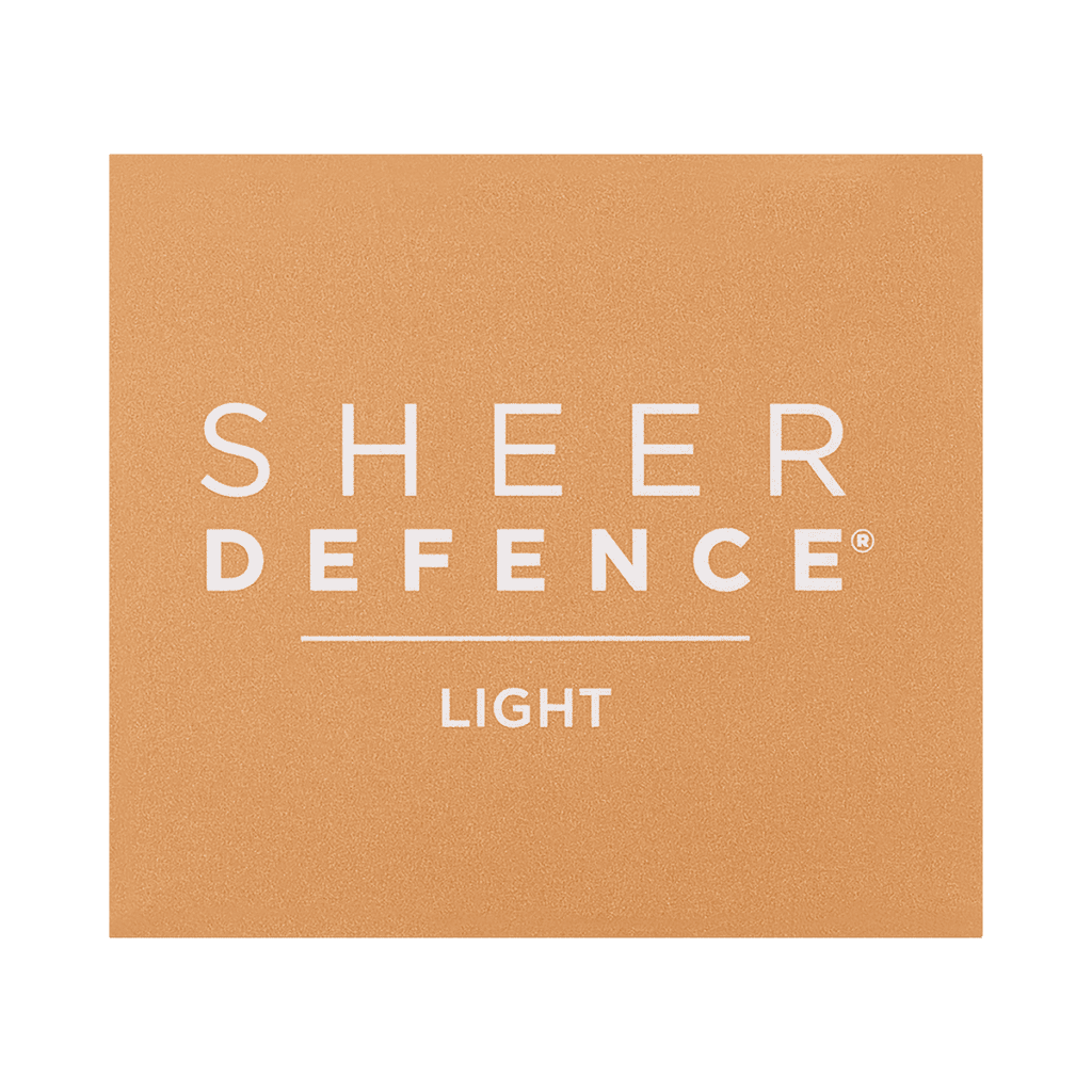 INVISIBLE ZINC SHEER DEFENCE Tinted Moisturiser SPF 50 Light 50g